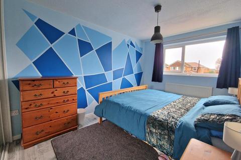 73 Oak Way, Huntley, Gloucester, GL19 3SD