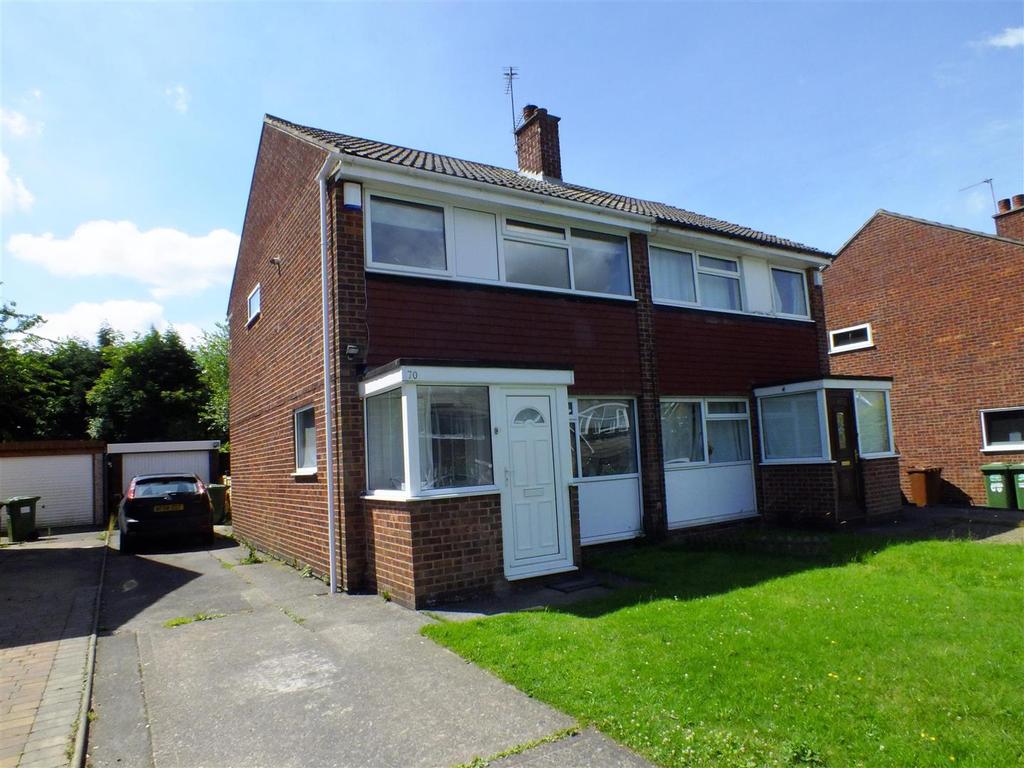 Sunningdale Avenue, Alwoodley, Leeds, 3 bed semidetached house £