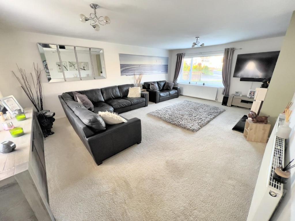 Thorndale Road, Belmont, Durham 4 bed detached house £320,000