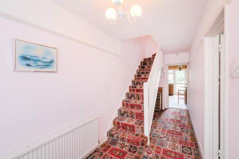 8 New Road, London, E4 8ET