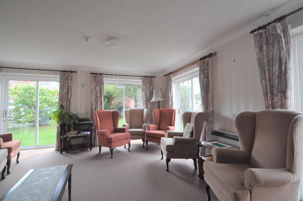 Communal Residents Lounge