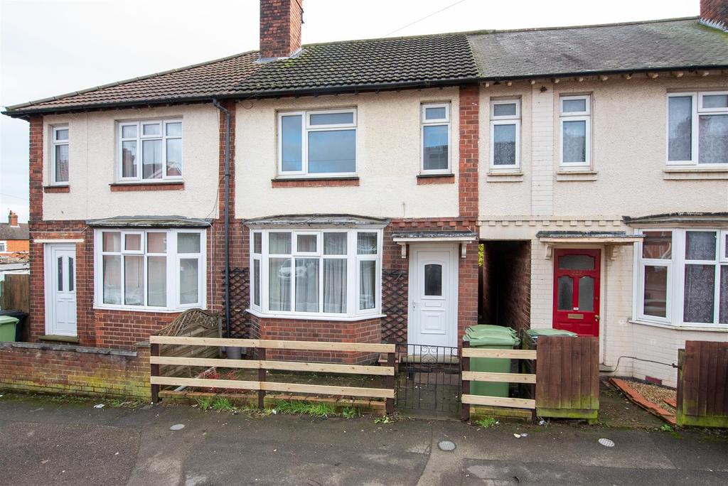 Mill Road, Wellingborough 2 bed terraced house £895 pcm (£207 pw)