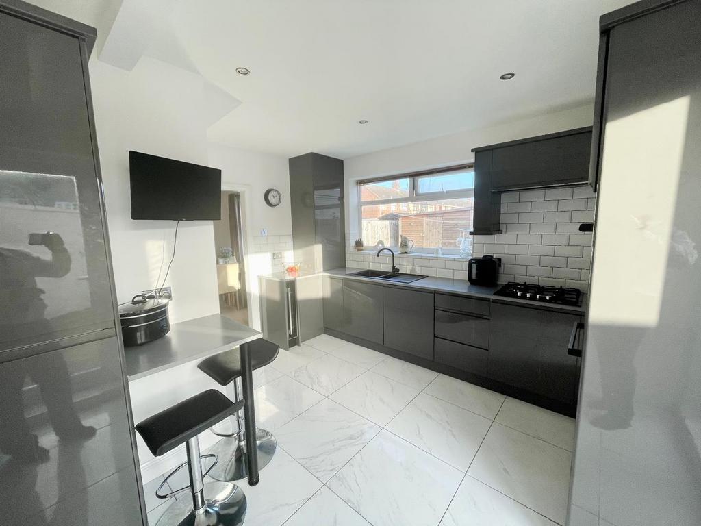 Breakfast Kitchen