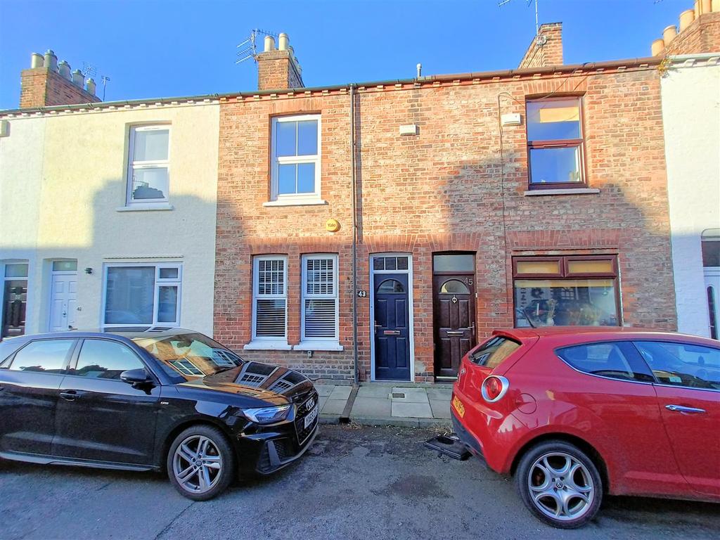 Upper Newborough Street, York, YO30 7AR 2 bed terraced house £220,000