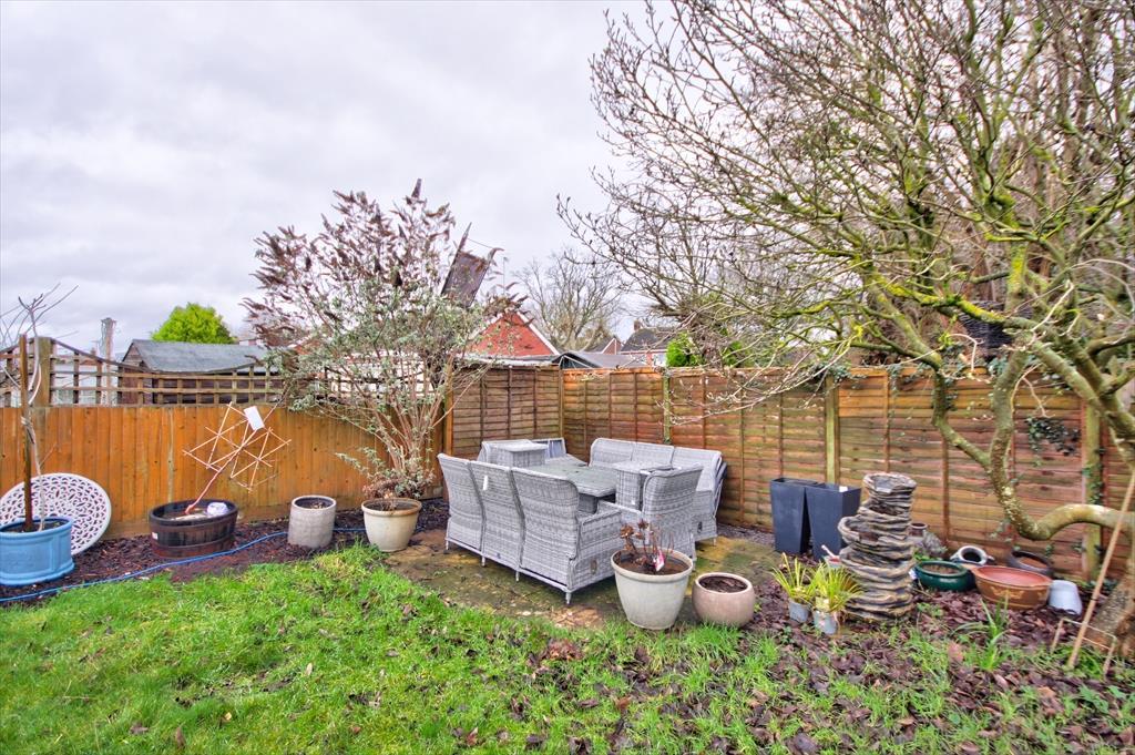 Garden 4.jpg