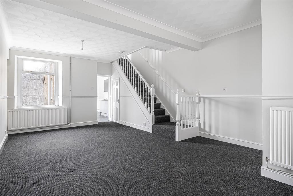 Manor Road, Manselton, Swansea 3 bed end of terrace house £160,000