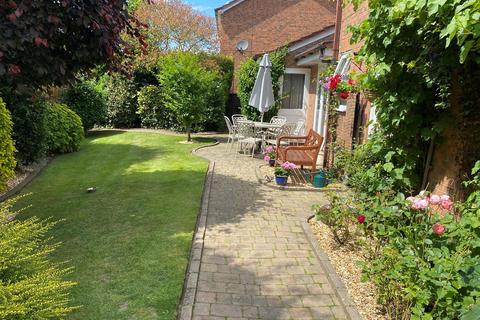 7 The Stables, Muxton, Telford, TF2 8RY