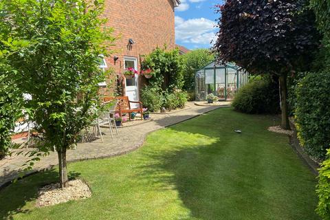 7 The Stables, Muxton, Telford, TF2 8RY