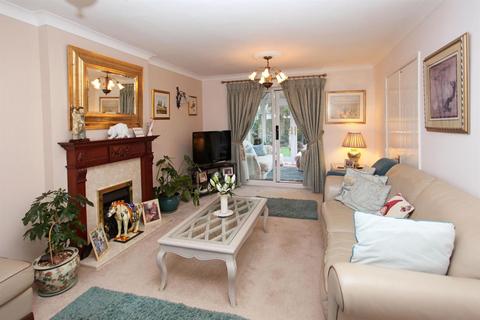 7 The Stables, Muxton, Telford, TF2 8RY