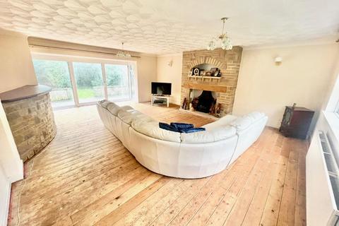 60a White Lane, Chapeltown, Sheffield, S35 2YH