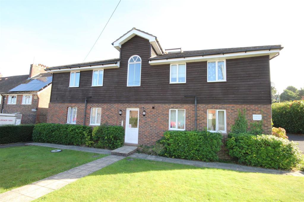 Selby Road, Uckfield 1 bed flat £165,000