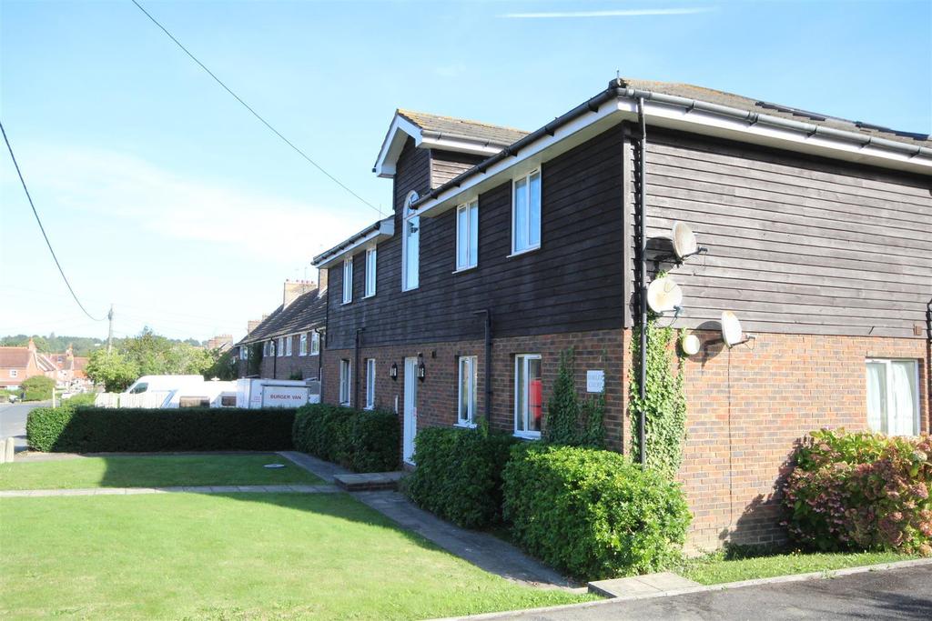 Selby Road, Uckfield 1 bed flat £165,000