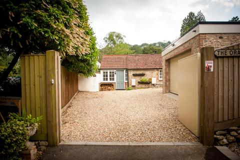 3 bedroom bungalow for sale - Charmouth, Bridport