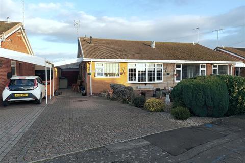 48 Beechfield Drive, Kidderminster, DY11 5HQ