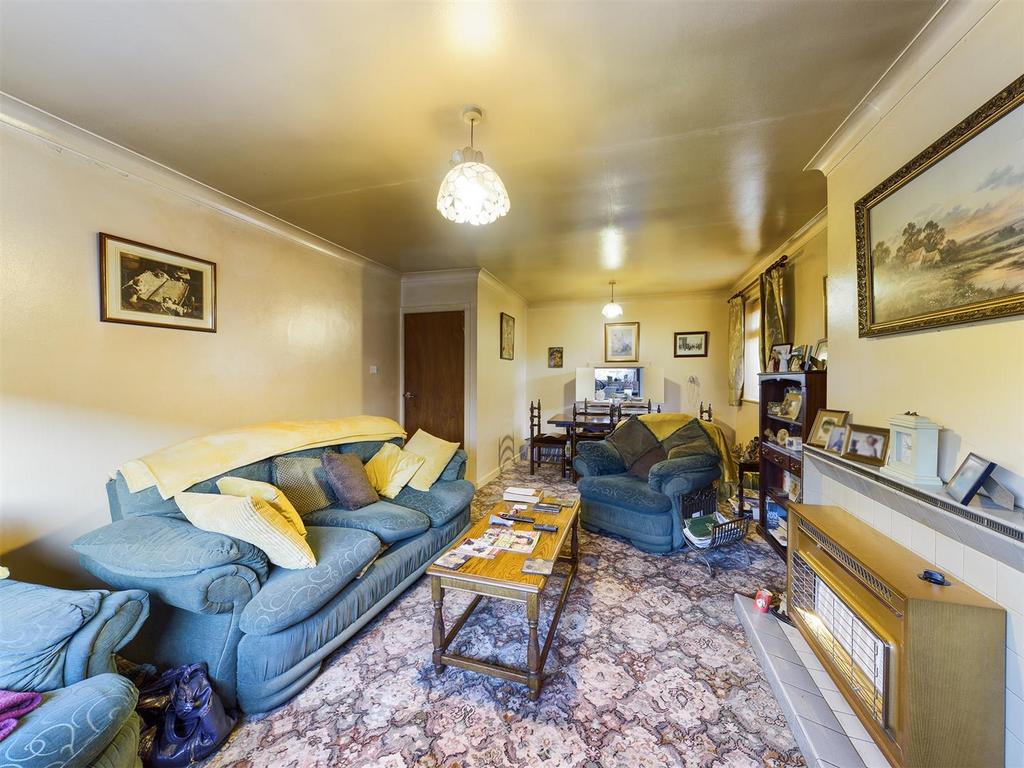 Ffordd Estyn, Wrexham 3 bed semidetached bungalow for sale £250,000