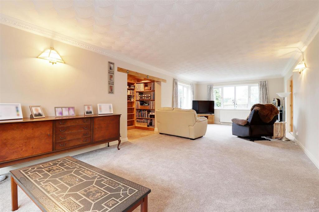 Welton Old Road, Welton 5 bed detached house for sale £550,000