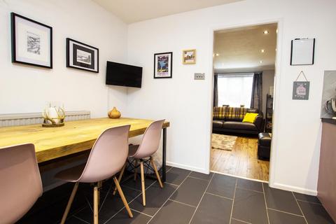 4 Hesketh Close, Darwen, BB3 2UR
