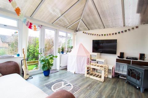 4 Hesketh Close, Darwen, BB3 2UR