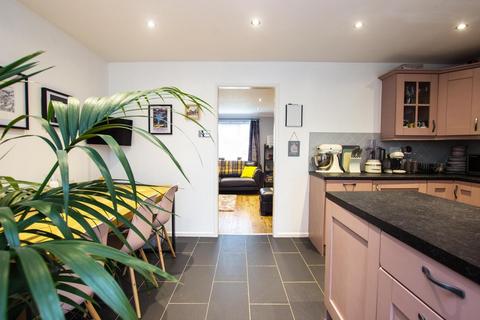 4 Hesketh Close, Darwen, BB3 2UR