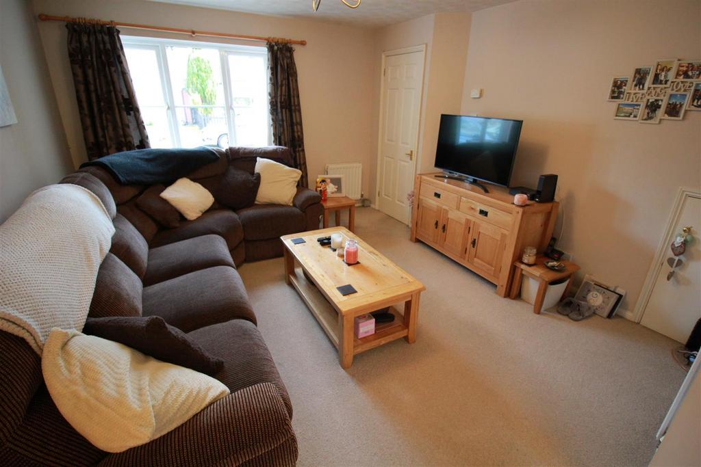 Chepstow Close, Stevenage 4 bed end of terrace house £449,995