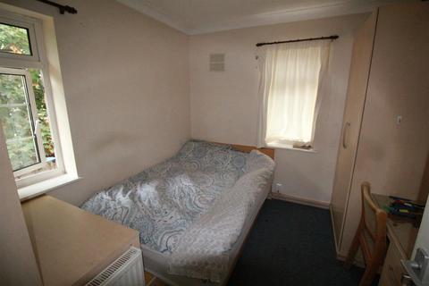 3 bedroom end of terrace house for sale, Barnard Green, Welwyn Garden City