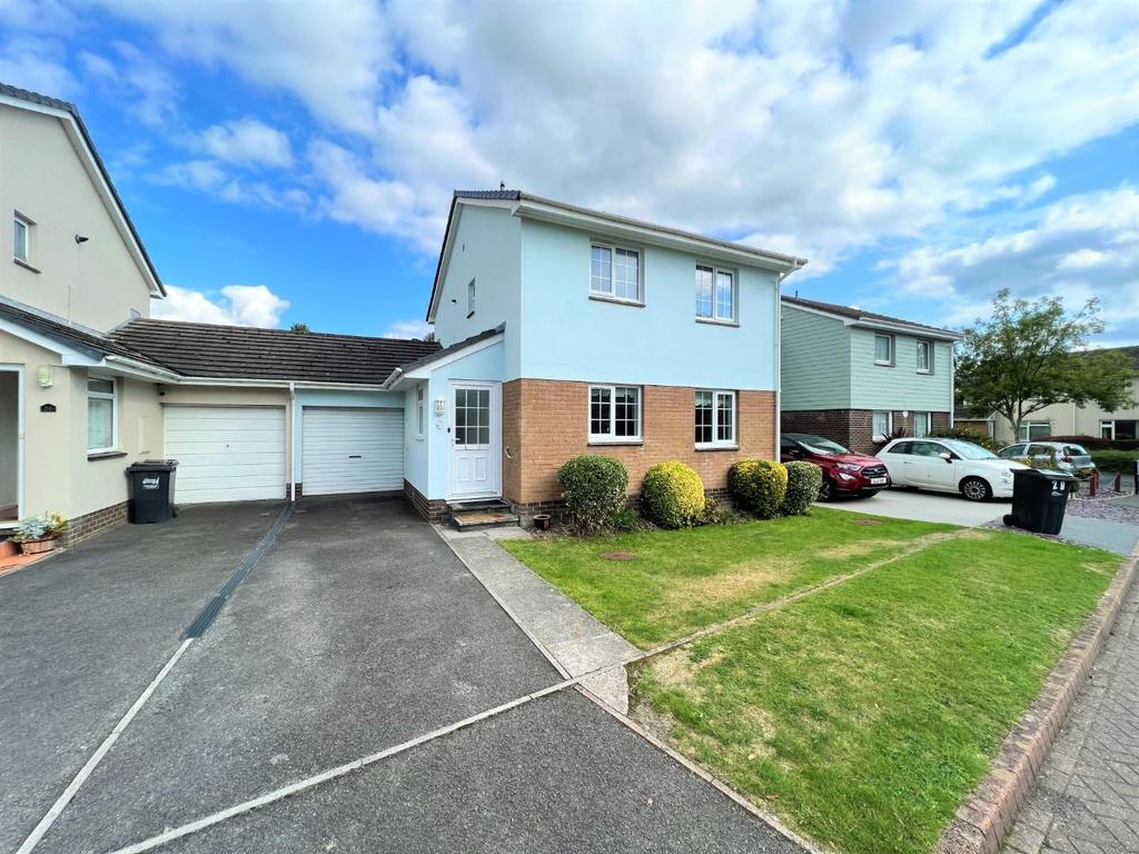 Barlow Road, Barnstaple 3 bed link detached house to rent £1,100 pcm