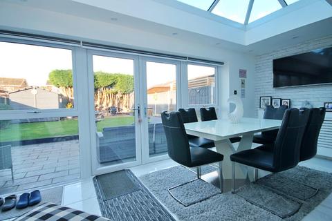 44 Godolphin, Tamworth, B79 7UF