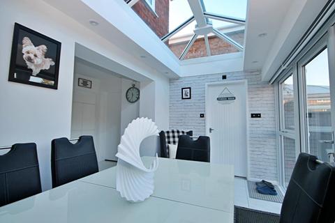 44 Godolphin, Tamworth, B79 7UF