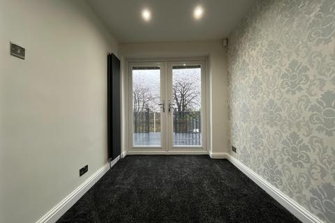 40 Bronte Close, Dewsbury, WF13 4SA