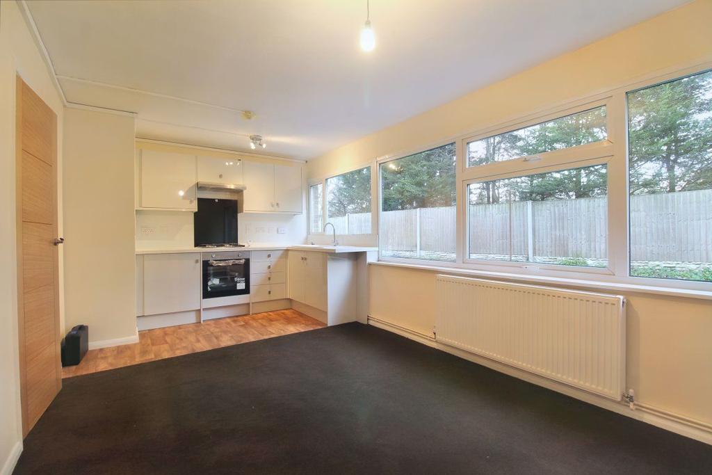 Alwyn Court, Beeston, NG9 1GE 1 bed flat £600 pcm (£138 pw)