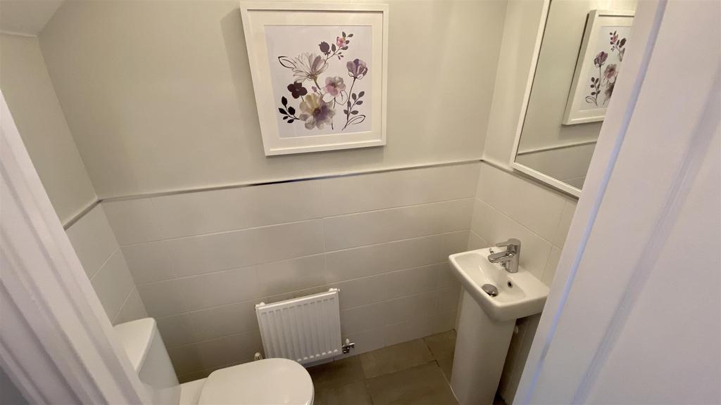 Cloakroom/WC