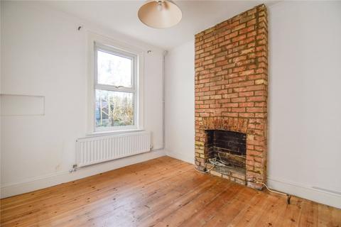 2 bedroom semi-detached house to rent, Victoria Road, Cambridge, CB4