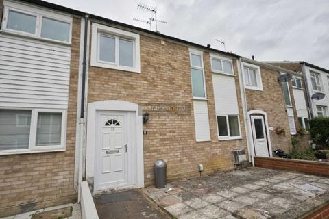 5 bedroom terraced house to rent, Scholars Walk, Hatfield