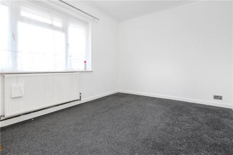 2 bedroom maisonette to rent, Ashford, Surrey, TW15