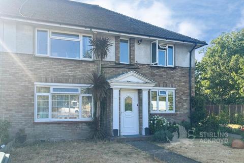 2 bedroom maisonette to rent, Chertsey Road, Ashford, Surrey, TW15