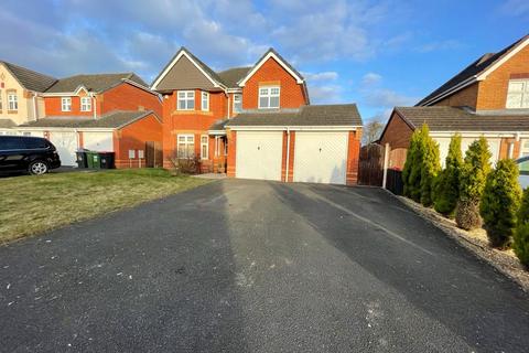 4 bedroom detached house to rent, Eltham Drive, Priorslee, Telford, TF2