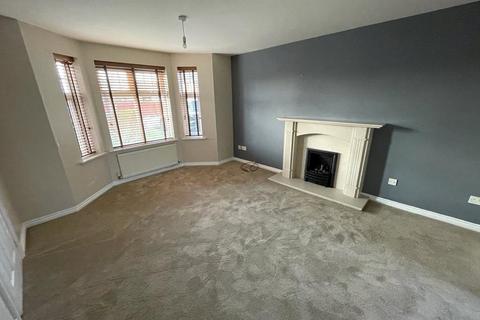 4 bedroom detached house to rent, Eltham Drive, Priorslee, Telford, TF2