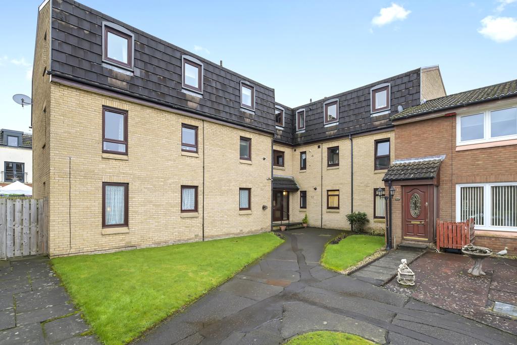 Flat 2, 91 Laichpark Road, Edinburgh... 2 bed ground floor flat £190,000
