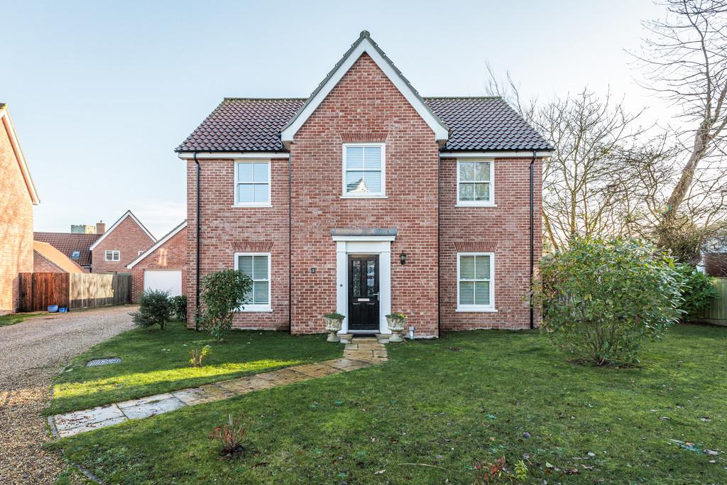 Swanton Morley 4 bed detached house for sale £450,000