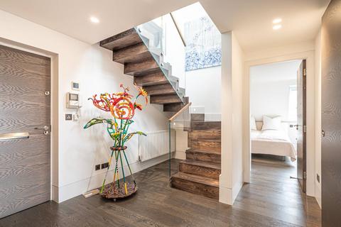 undefined, Kidderpore Avenue, Hampstead, London, NW3