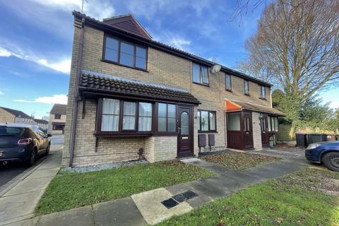 2 bedroom terraced house to rent, 11 Blacks Close, Waddington, Lincoln, LN5 9SG