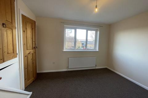 2 bedroom terraced house to rent, 11 Blacks Close, Waddington, Lincoln, LN5 9SG