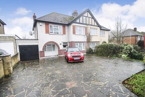 3 bedroom semi-detached house to rent, Pinner Road, Northwood