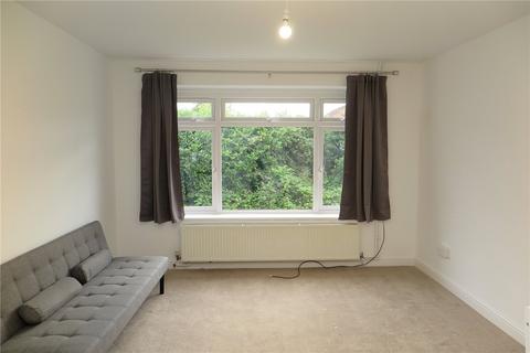 3 bedroom apartment to rent, Weydon Lane, Farnham, Surrey, GU9