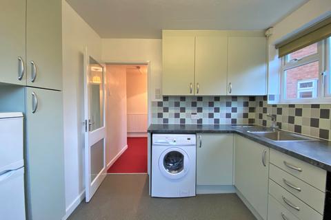 2 bedroom flat for sale - 10 Hilda Vale Close, BR6 7AH