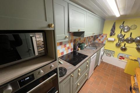 3 bedroom terraced house for sale, Usk Terrace, St Michaels Street, Brecon, LD3