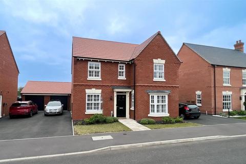 4 bedroom detached house for sale, Russett Avenue, Nuneaton