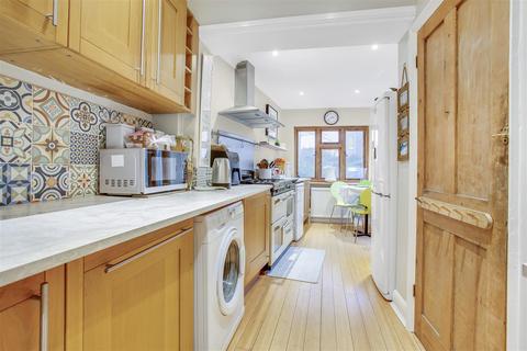 4 bedroom terraced house for sale - Vicarage Road, East Sheen, London, SW14