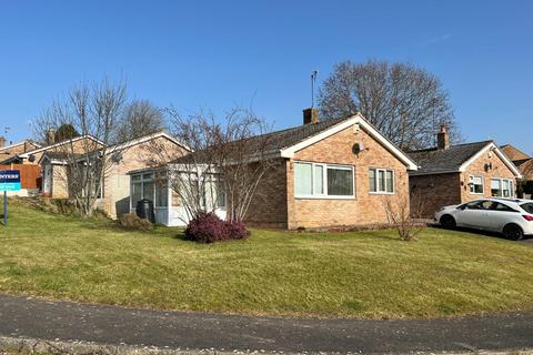 2 bedroom detached bungalow for sale, Ebley, Stroud.