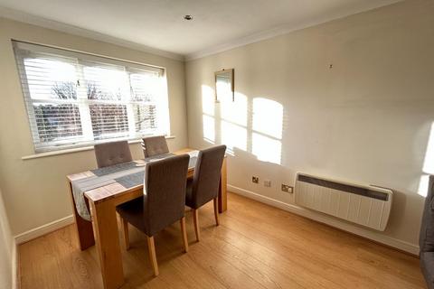 100 New Road, Mitcham, CR4 4LT